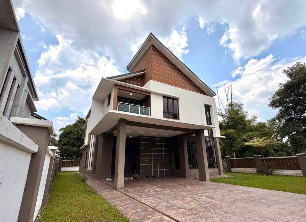 Banglo 2 Tingkat di Taman Mutiara Zaitun, Seremban
